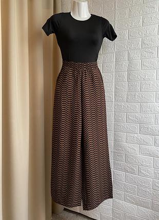 Жіночі штани в геометричний принт від h&m