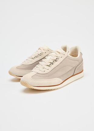 Жіночі шкіряні кросівки zara