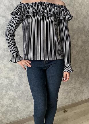 Образ повний джинси та блуза