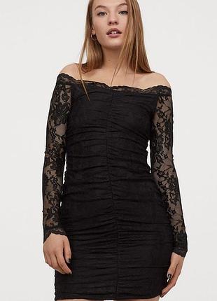 Коротка мереживна сукня від h&m divided