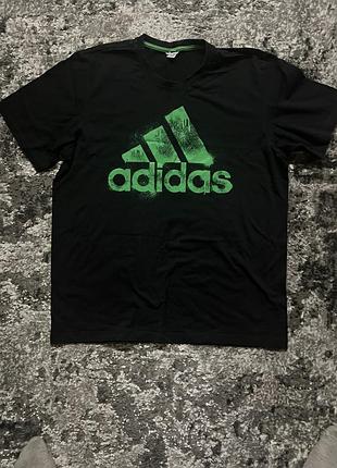 Футболка adidas