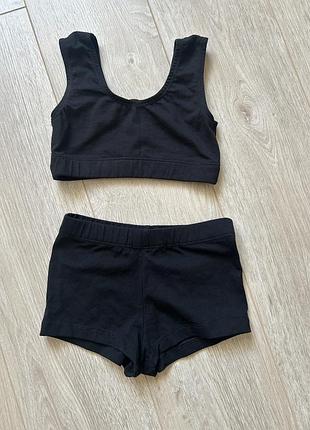 Костюм шорти і топ, для тренування, акробатики для дівчинки 4-5 років
