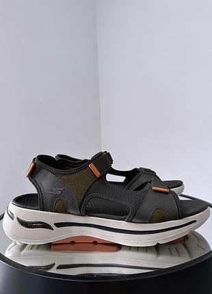 Качественные комфортные босоножки  skechers