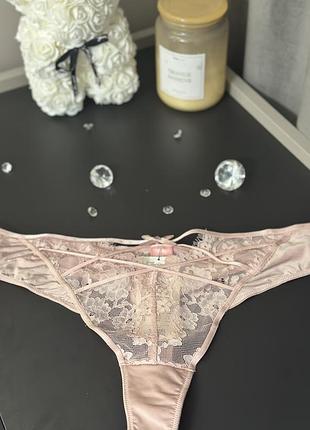 Красивенні трусики hunkemoller