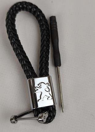 Брелок для ключів авто peugeot з якісної плетеної екошкіри з лого пежо 29196