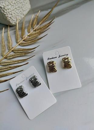 Жіночі сережки в сріблястому, золотистому кольорі, біжутерія
