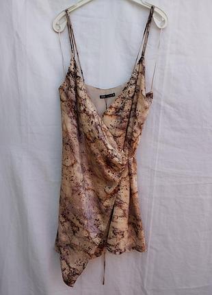 Молодіжний  ошатний сарафан ,на запах , zara.