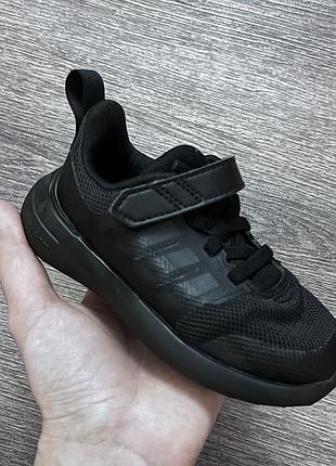 Дитячі кросівки adidas