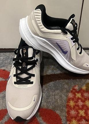 Нові кросівки nike