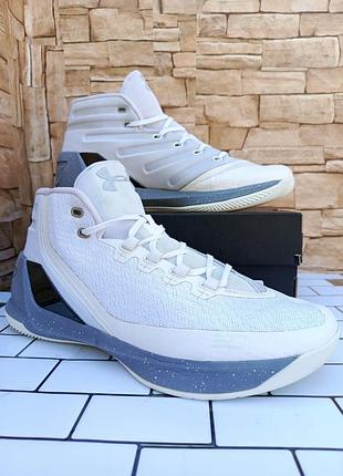 Кроссовки under armour