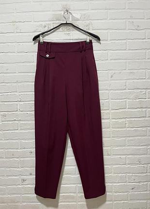 Жіночі класичні штани брюки на високій посадці з защипами