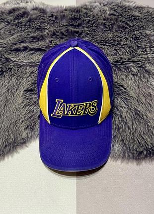 Кепка nike lakers стандарт розмір 3882