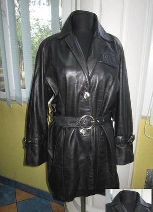 Класна жіноча шкіряна куртка з поясом. лот 9683 фото