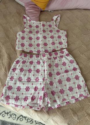 Літній костюм