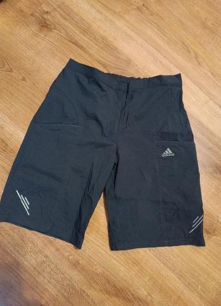 Серые шорты adidas
