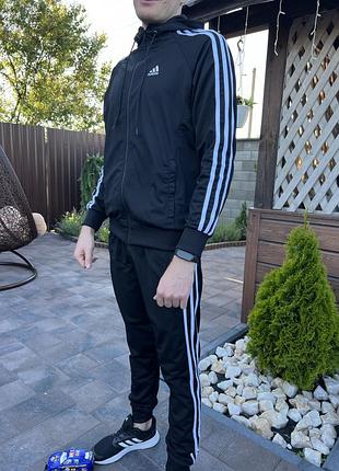 Чоловічий спортивний костюм adidas