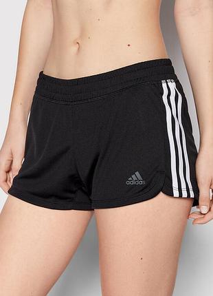 Спортивні шорти від adidas оригінал