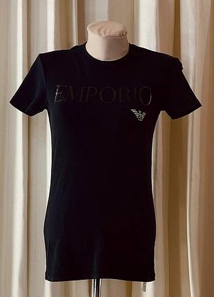 Шикарна брендова чорна футболка emporio armani