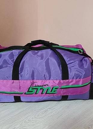 Велика спортивна сумка 65 х 30 х 35 см.