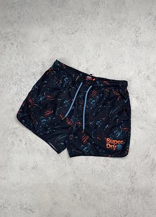 Темні пляжні шорти superdry з принтом, тай дай, лого, логотип, оригінал, супердрай, короткі, літні