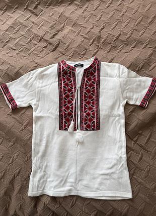Вишиванка в идеальном состоянии