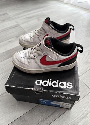 Кросівки nike