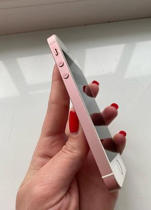 Продам iphone se 2017 року6 фото