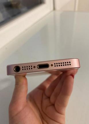 Продам iphone se 2017 року5 фото