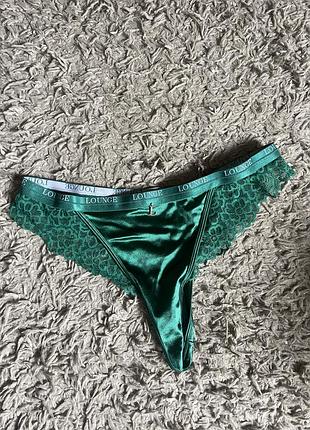 Атласні трусики з мереживом