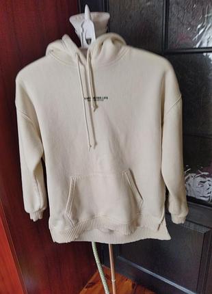 Худи белого цвета