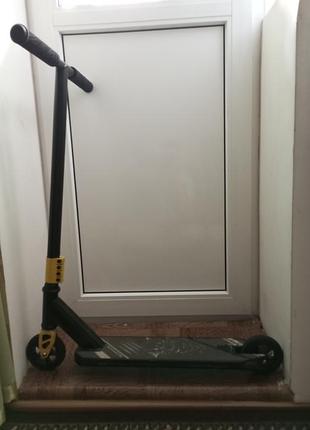 Трюковый самокат exstreme motion limit tr21004