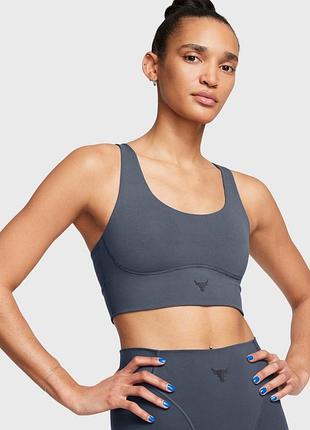 Жіночій топ under armour,