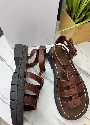 Босоніжки celine