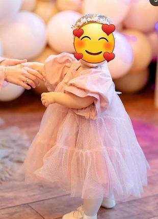 Сукня для дівчинки