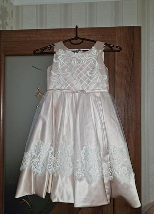 Сукня/ плаття на дівчинку,  святкове. випуск , день народження, фотосесії