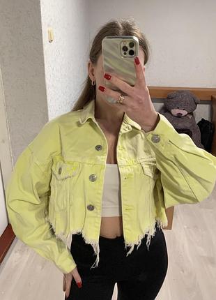 Женский джинсовый пиджак свободного кроя от zara