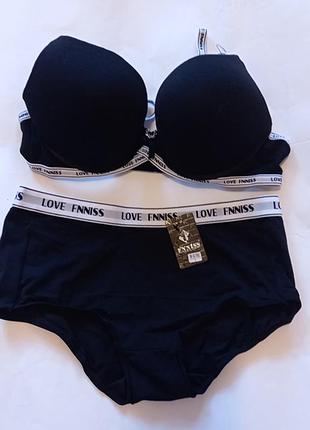 Комплект нижнего белья із шортами без пуш-ап чорний fnniss 0960