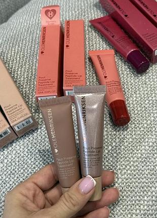 Пептидний бальзам для губ від ole henriksen creme brule