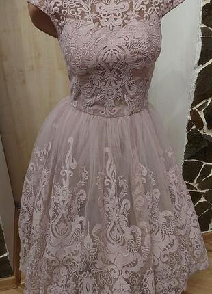 Платье праздничное