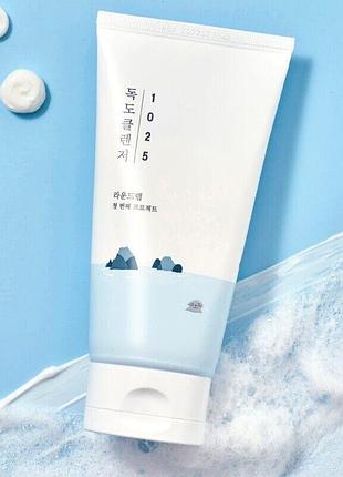 Round lab 1025 dokdo cleanser 150 ml — м'яка пінка для очищення шкіри