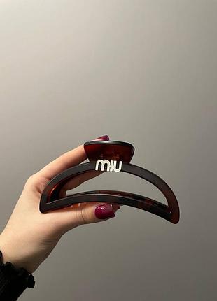 Брендовий крабик для волосся