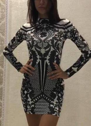 Шикарне короткий обталяющее сукню ,люкс якість💖стамбул,розмір універсальний.