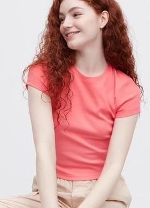 Футболка uniqlo