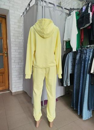 Спортивный костюм женский2 фото