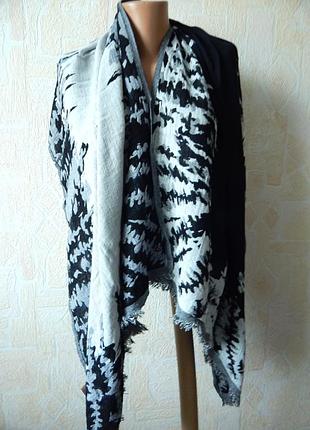 Вискозный двусторонний большой шарф палантин