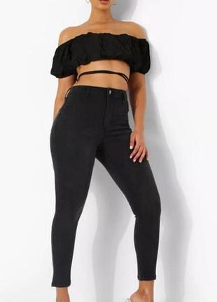 Boohoo из англии. в наличии. джинсы скинни с высокой посадкой.