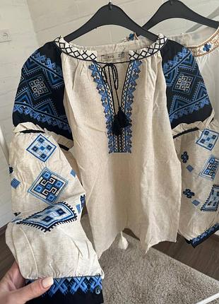 Вышиванка женская