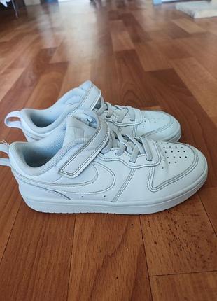 Кросівки nike 32 р.