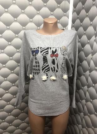 Светр з котами