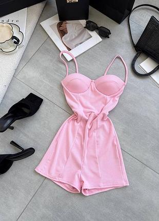 Стильний комбінезон в рубчик з чашками